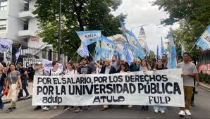 http://arbia.com.ar/imagenes/uni_marcha.jpg